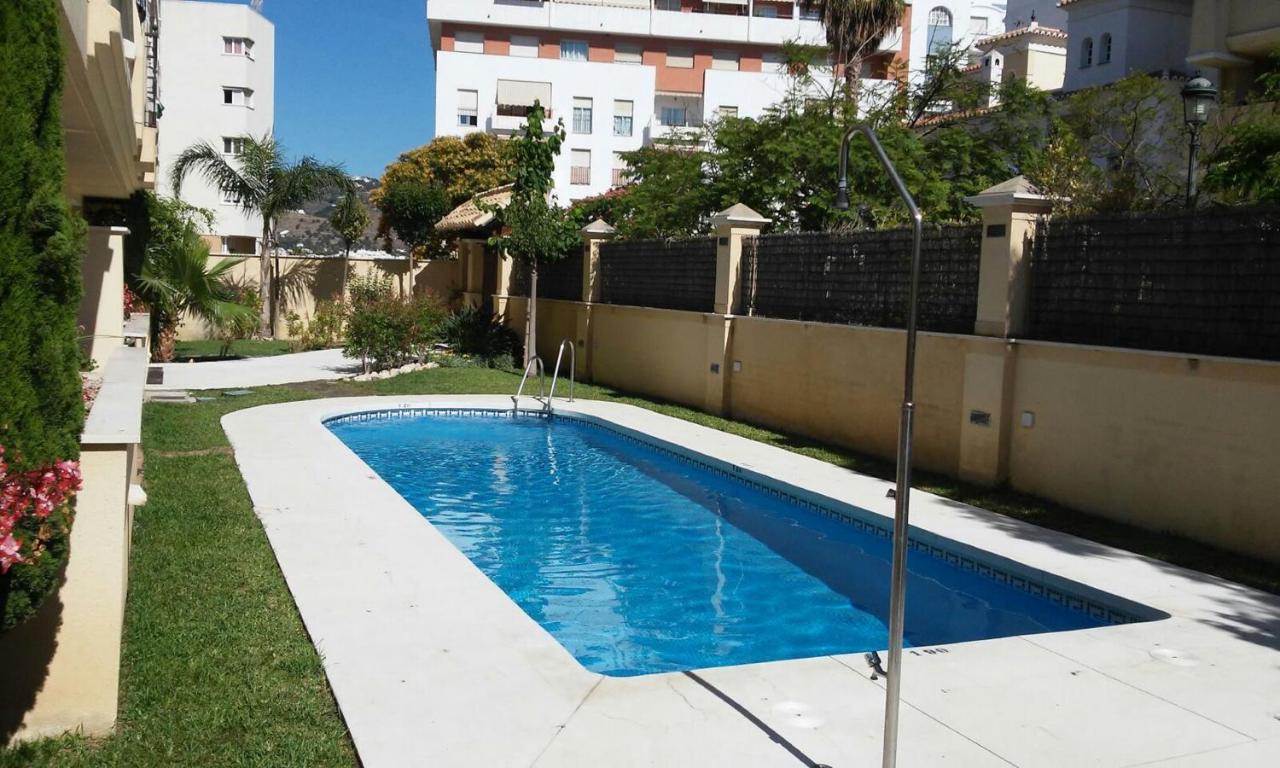 Playa Torrecilla Piscina Centro 2 Habitaciones Nerja Eksteriør billede